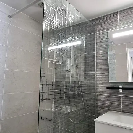 T2 Avec Terrasse Au Coeur De Port-vendres - Fr-1-309-502 Apartment *